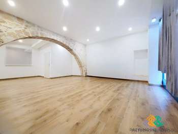 Vente local commercial 60m² prox mairie Beaucaire