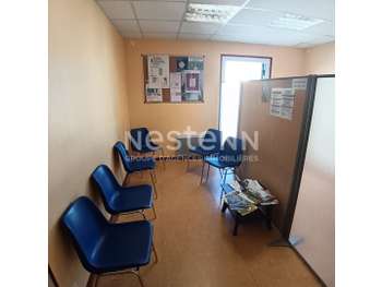 Bureaux 4 pièces 104m² parking à vendre à Séné