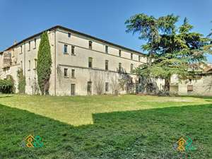Vente  Immeubles commerciaux / Mixtes Beaucaire