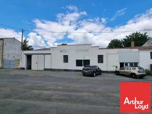 Vente  Locaux d'activit&eacute;s - Entrep&ocirc;ts Mauz&eacute;-sur-le-Mignon
