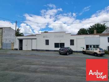 Local d'activité à vendre 482m² à Mauzé