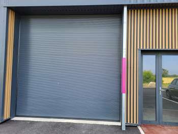 Vente local d'activités neufs 140m² à Vannes Est