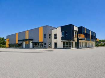 Vente locaux d'activités 2879m² Tignieu-Jameyzieu