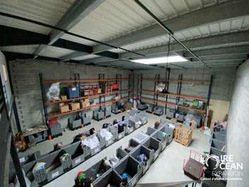 A vendre local activité de 326m² à Vertou