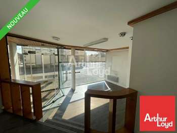 Local commercial 166m² à vendre à La Roche sur Yon