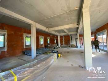 A vendre local commercial 163m² à Nantes Est