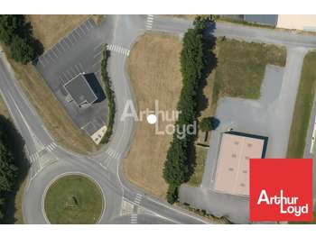 Terrain à vendre 1800m² à La Ferrière