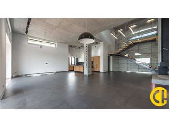 74 DAB local commercial 545m² sur Annecy