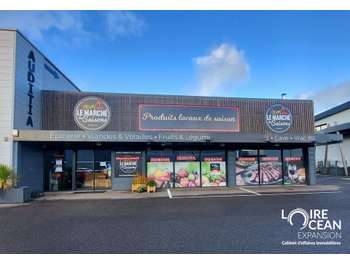 Location local 490m² zone dynamique Pornic Ouest