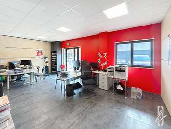 A louer 120m² de bureaux Angoulême Rue de Bordeaux