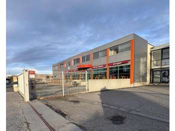 A louer plateau de bureaux 366m² au Brézet