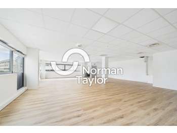 Bureaux 129m² à louer à Montpellier Millénaire