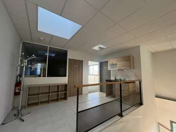 Bureaux de 75m² à louer au 1er étage en za Nantes