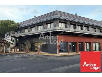 Opportunité rare bureaux 146m² R+1 empl N°1 Niort