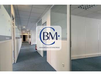 A louer bureaux de 310m² avec parking à Toulouse