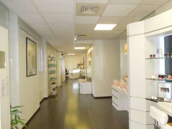 Local commercial 261m² à louer empl N°1 Troyes