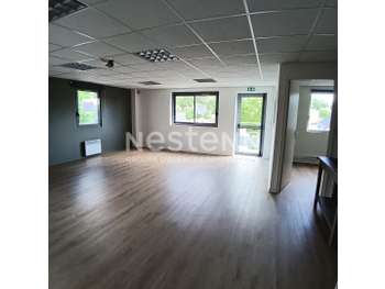 A louer bureaux 107m² ZA majeure de Vannes