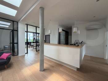 A louer bureaux aménagés et cloisonnés 174m² Vern