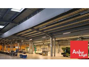Entrepôt 200m² à louer ZI Nord Châtellerault