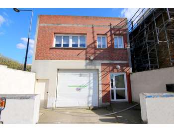BUREAUX - STOCKAGE - PARKING - 3 500€ /mois