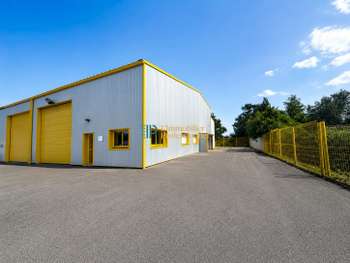Loue local d'activité 540m² Caudan zone de Kerpont