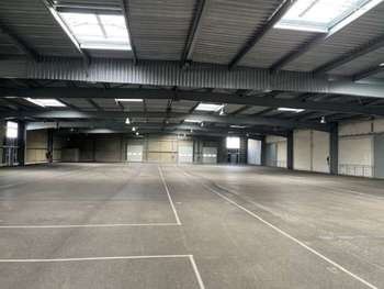 Cellule dans bâtiment logistique 2994m² Mouguerre