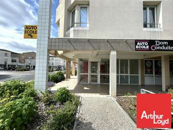 Local commercial 45m² à louer ZAC Buxerolles