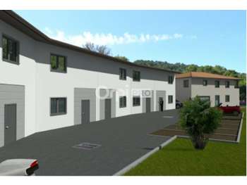 Local neuf à louer 50m² à Carnoules quartier Bron 