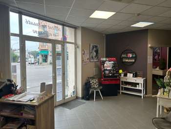 A louer local commercial 116m² rénové à Chalon 
