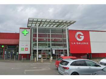 Local 146m²  à louer Galerie Mendes France Chauray