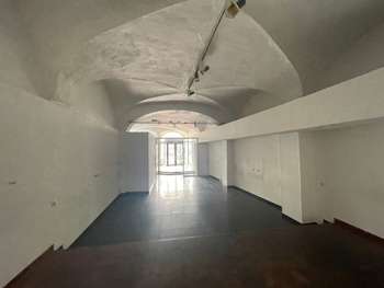 A louer local 164m² quai Saint-Antoine à Lyon 1er