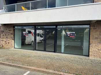 A louer local commercial 90m² empl N°1 Ploumanac'h