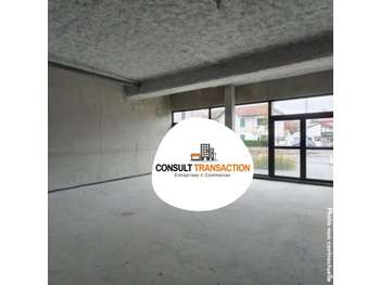 A louer local 95m² belle visibilité Pornic Ouest