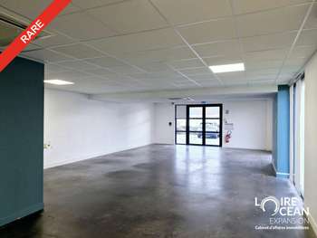 A louer local commercial 125m² sur Pornic Ouest