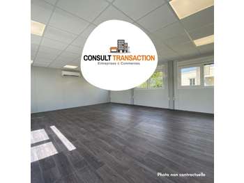 A louer local cial 162m² en zc St Brévin les Pins