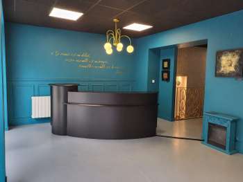 A louer local commercial 160m² avec cour à Vannes