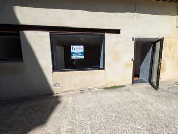 Loue locaux commerciaux de 60m² à Vannes centre