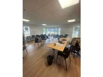 AV plateau de bureaux 130m² empl premium à Brest