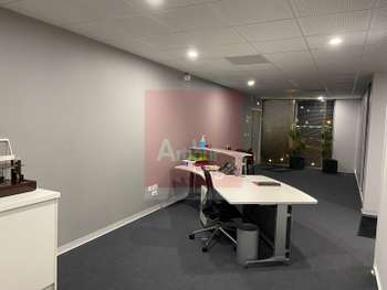 Vente bureaux exceptionnels 258m² à Boé