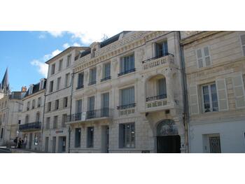 Bureaux 140m² à vendre en centre-ville de Niort
