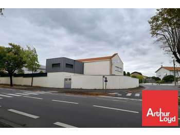 Bureaux 160m² à vendre en centre-ville de Niort