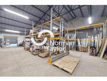 Locaux  822m² à vendre à Béziers Capiscol A9/A75