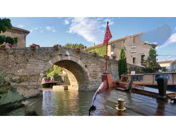 AV murs restaurant chambres d'hôtes prox Béziers