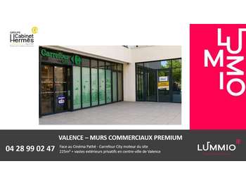 Murs commerciaux avec terrasse+jardin à Valence