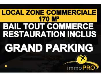 Vente local commercial de 170m² empl N°1 à Mions