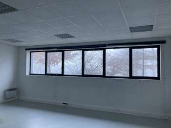 Loue bureau 50 m² Alençon Nombreux stationnements