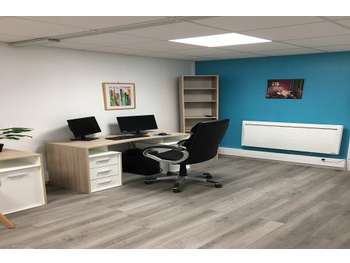 Bureau neuf équipé de 20m² à louer à Duvy (60)