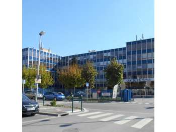 Bureaux de 12m² à louer à Paris-Charles de Gaulle