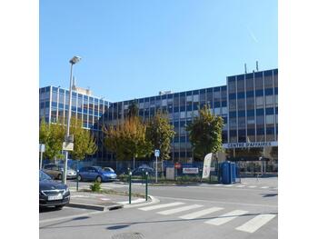 Bureaux de 12m² à louer à Paris-Charles de Gaulle