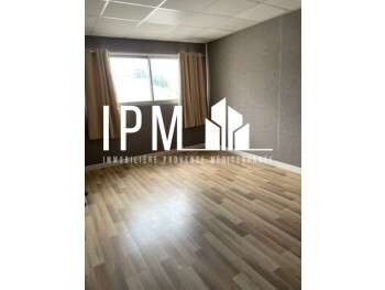A louer bureaux de 17m² à Vitrolles 13127
